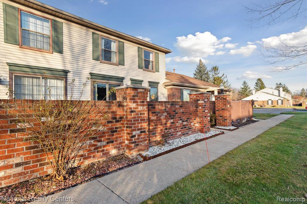 41156 NORTHWIND Drive, Canton, MI 48188 — Photo 27