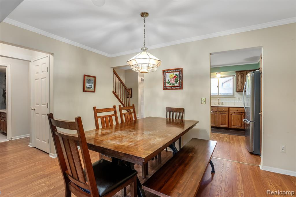 3610 OLD CREEK Road, Troy, MI 48084 — Photo 6