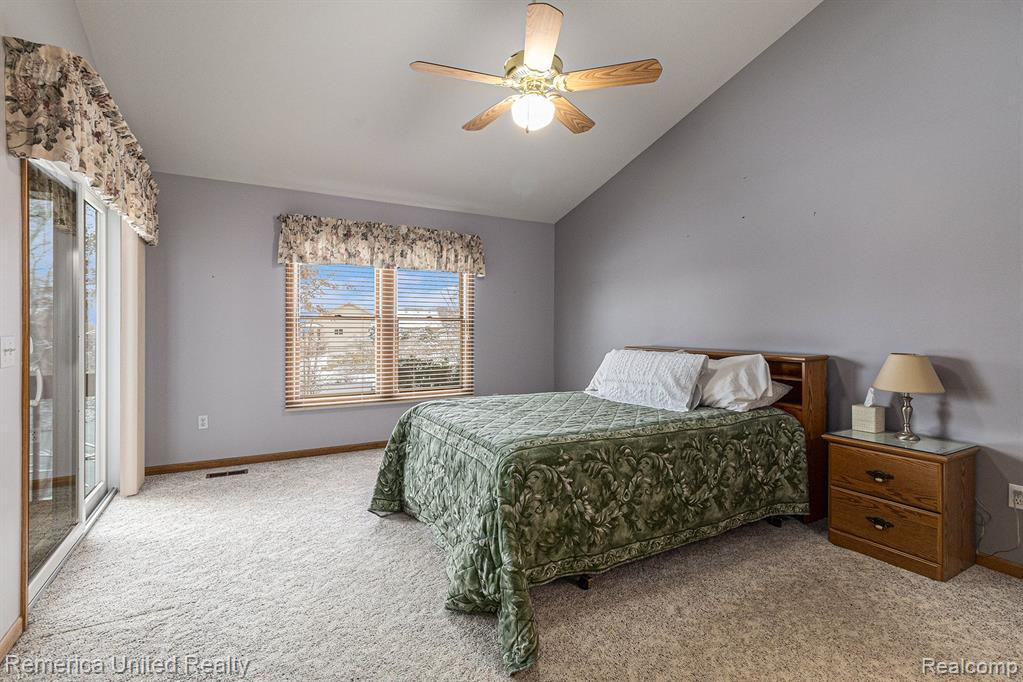 939 PERSIMMON Drive, Brighton, MI 48116 — Photo 17
