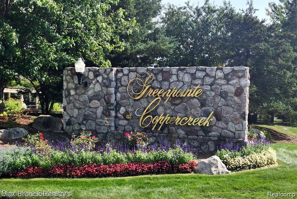 29389 BREEZEWOOD, Farmington Hills, MI 48331 — Photo 28
