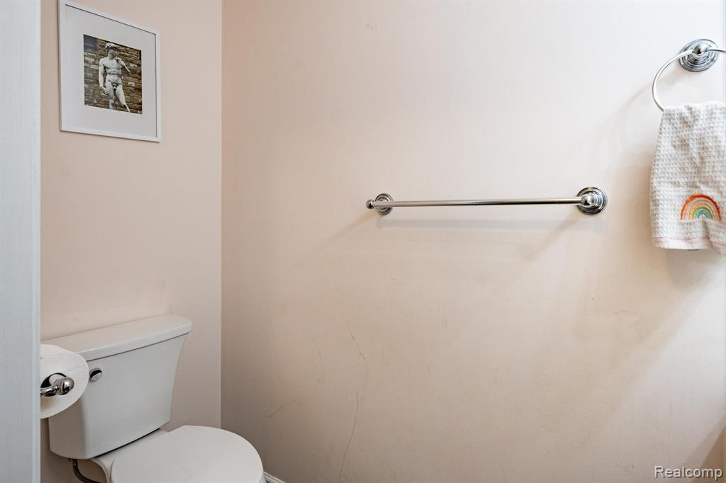 44174 STONEBRIDGE Drive, Van Buren, MI 48111 — Photo 18