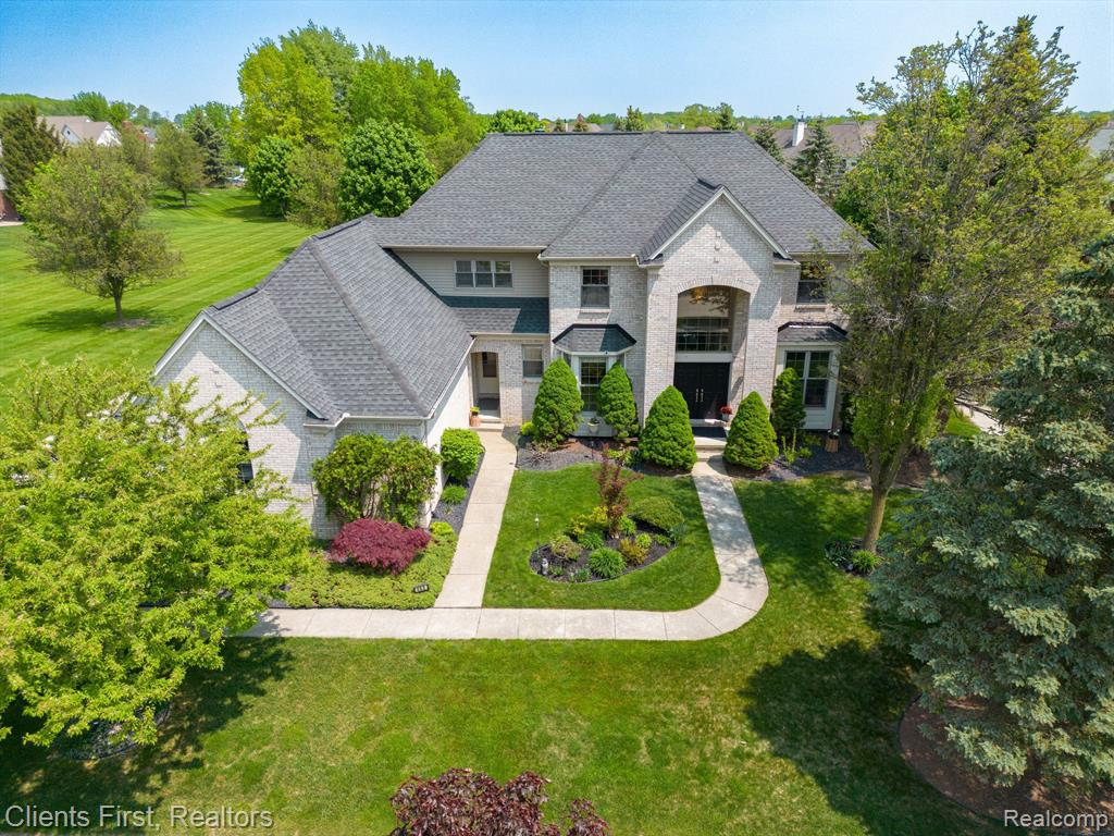 465 TORRINGTON Drive W, Canton, MI 48188 — Photo 2