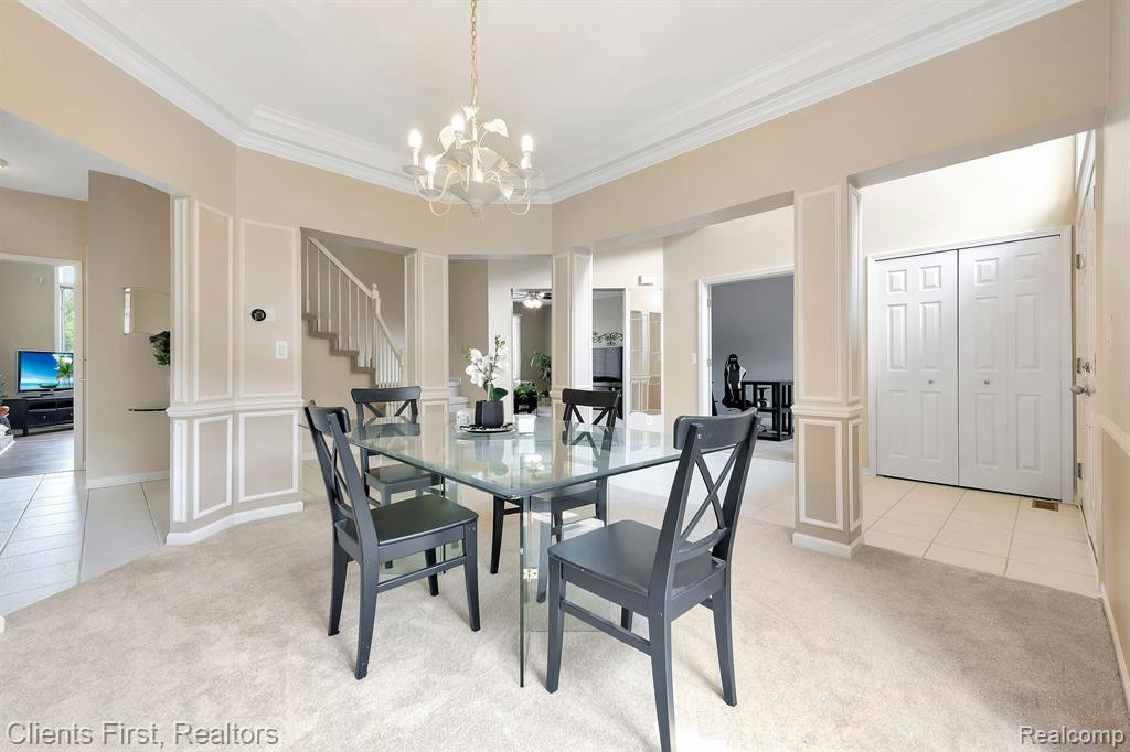 465 TORRINGTON Drive W, Canton, MI 48188 — Photo 13