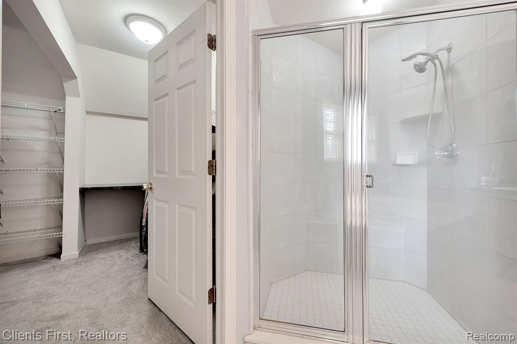 465 TORRINGTON Drive W, Canton, MI 48188 — Photo 43