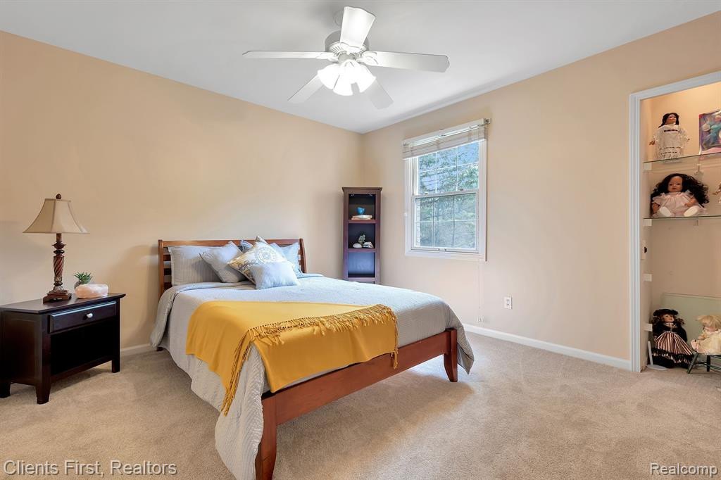465 TORRINGTON Drive W, Canton, MI 48188 — Photo 53