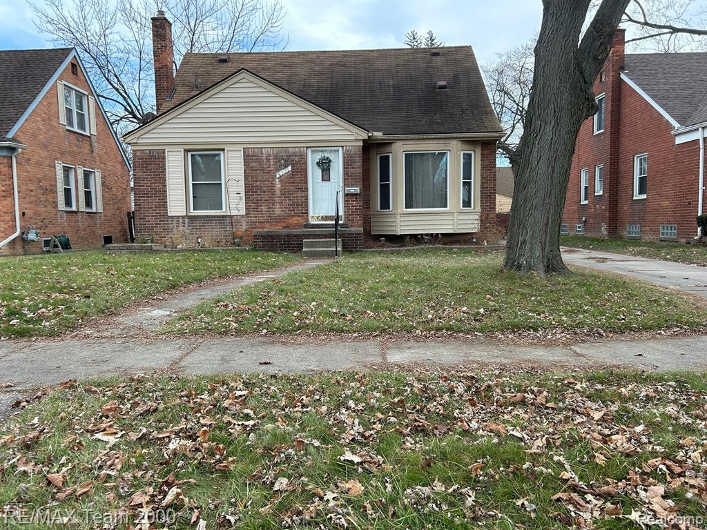 8306 GRAYFIELD Street, Dearborn Heights, MI 48127 — front exterior