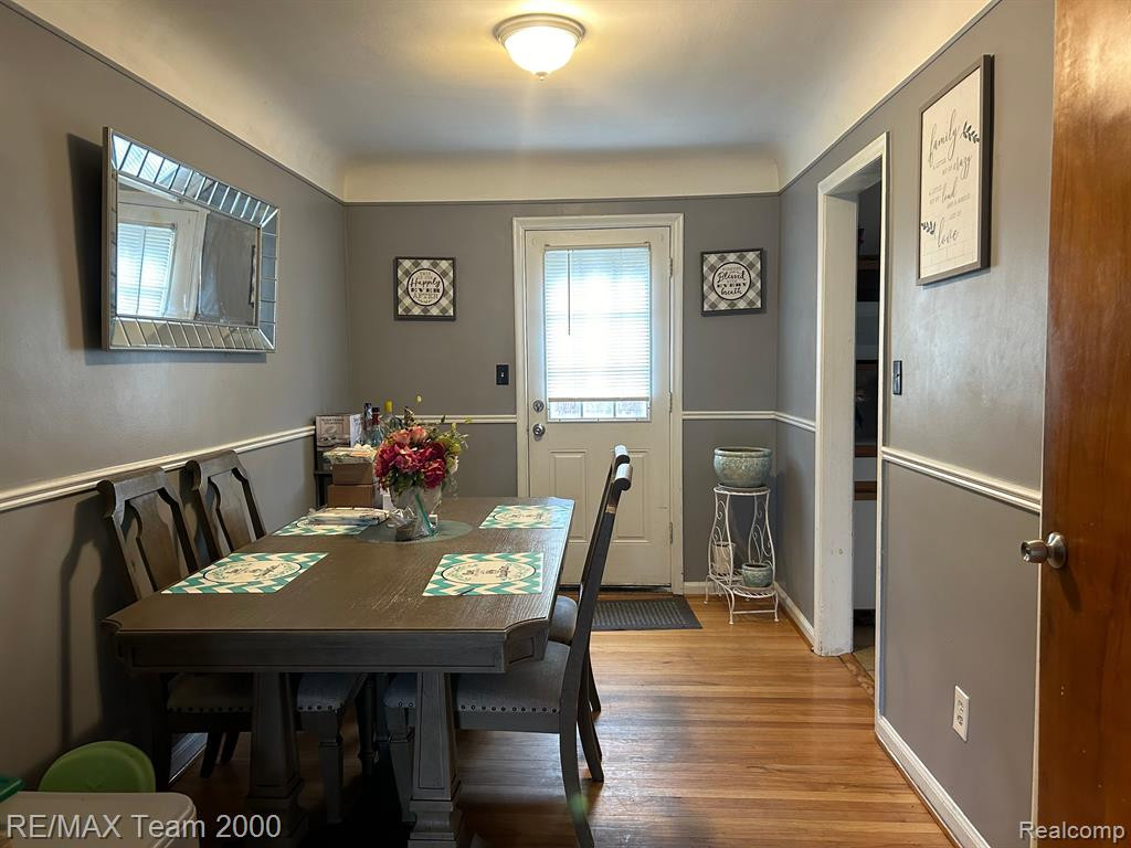 8306 GRAYFIELD Street, Dearborn Heights, MI 48127 — Photo 6