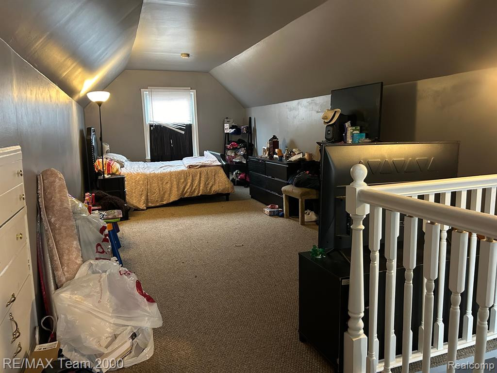 8306 GRAYFIELD Street, Dearborn Heights, MI 48127 — Photo 17