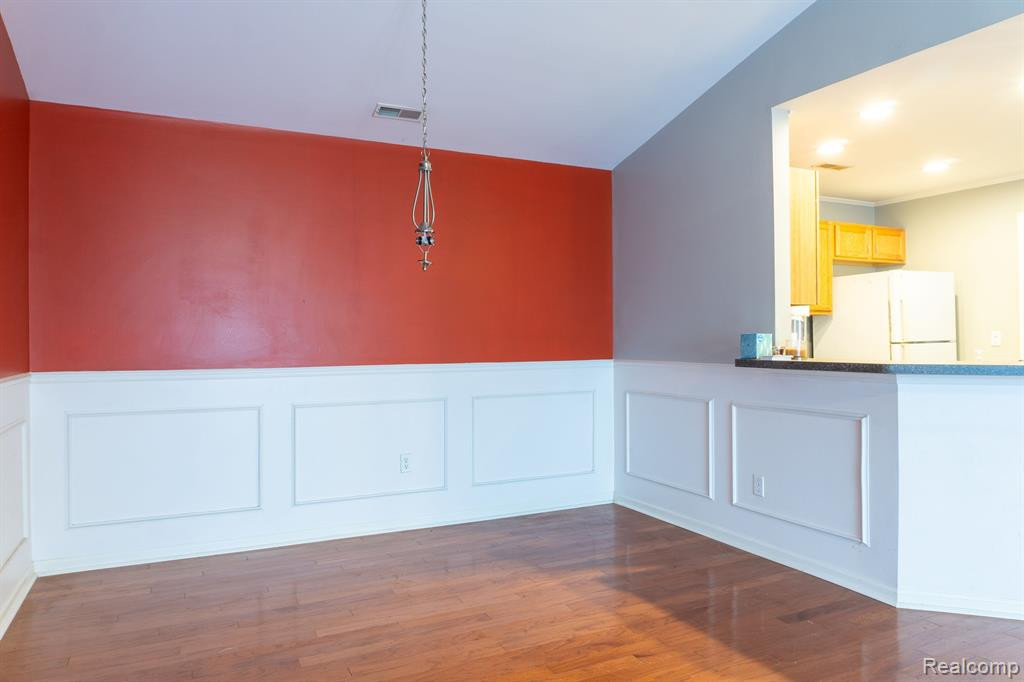 12202 CHESAPEAKE Circle, Walled Lake, MI 48390 — Photo 9