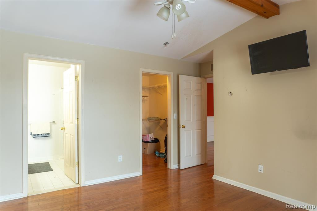 12202 CHESAPEAKE Circle, Walled Lake, MI 48390 — Photo 14