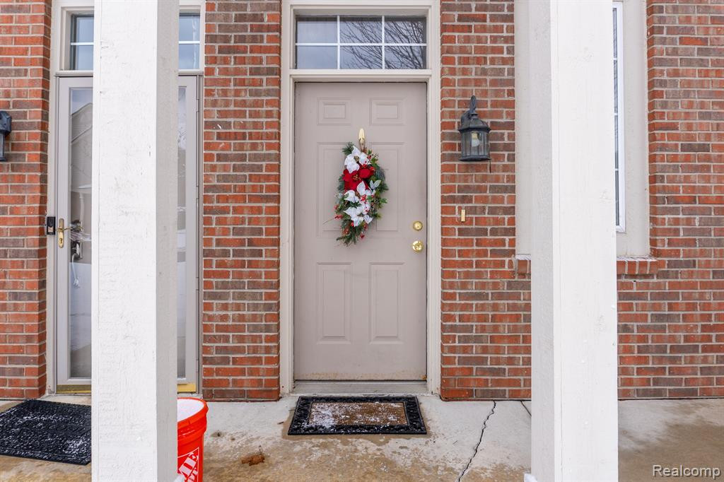 12202 CHESAPEAKE Circle, Walled Lake, MI 48390 — Photo 22