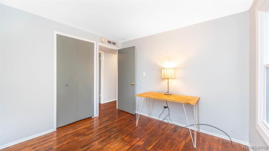 12 METROVIEW Court, Ann Arbor, MI 48108 — Photo 12