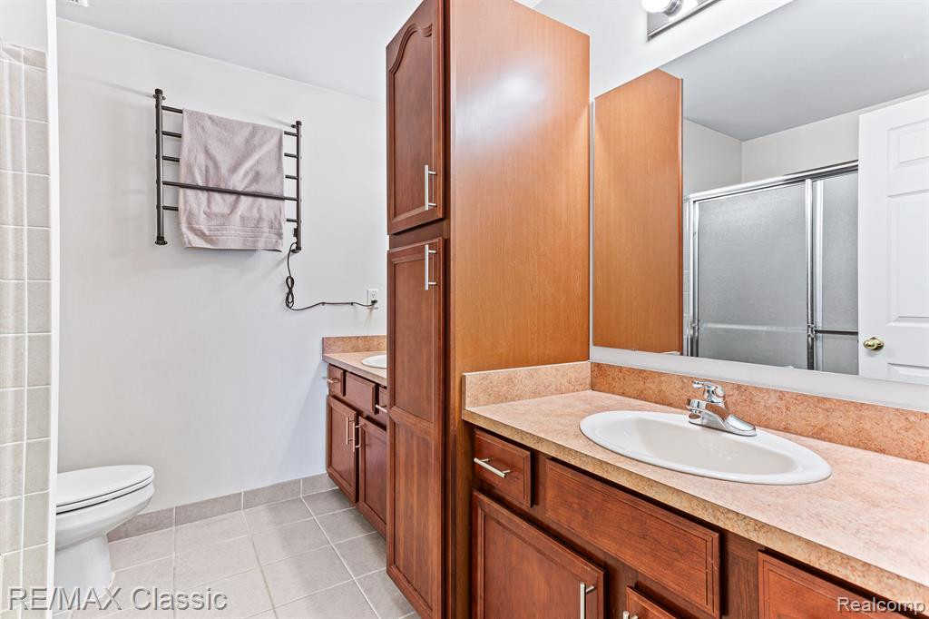31102 Alexa Drive, Walled Lake, MI 48390 — Photo 15