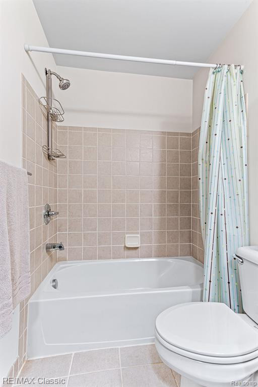 31102 Alexa Drive, Walled Lake, MI 48390 — Photo 23