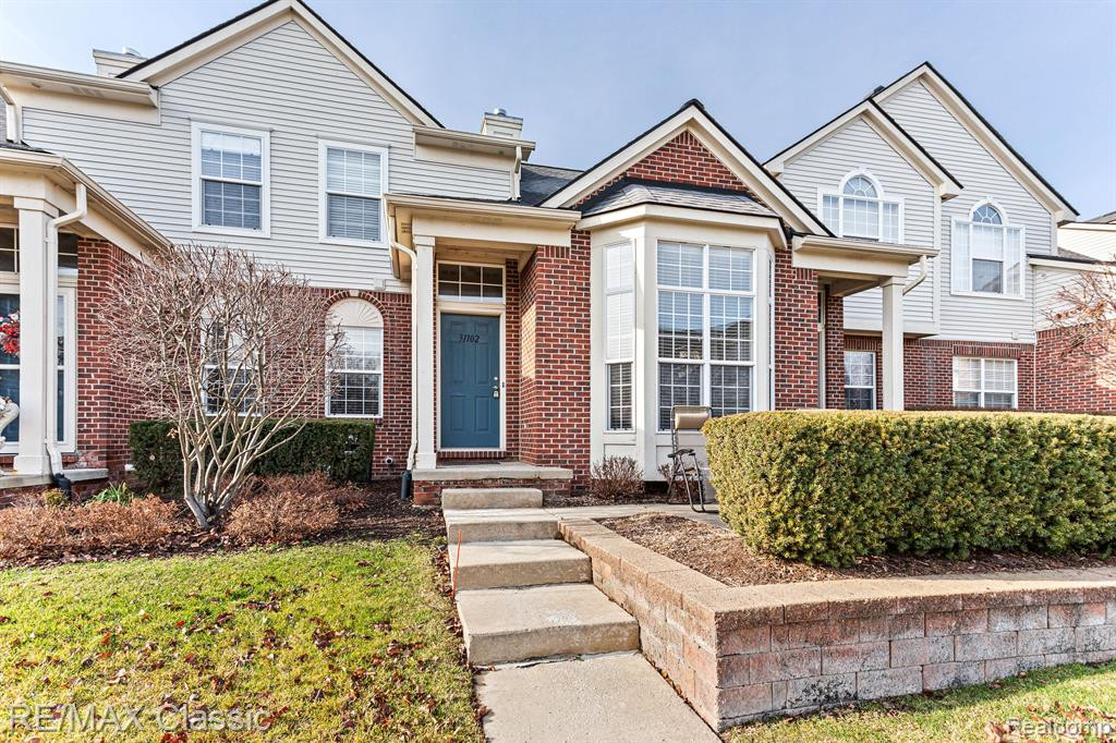 31102 Alexa Drive, Walled Lake, MI 48390 — Photo 37
