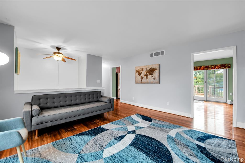5663 WINSLOW, Ypsilanti, MI 48197 — Photo 4