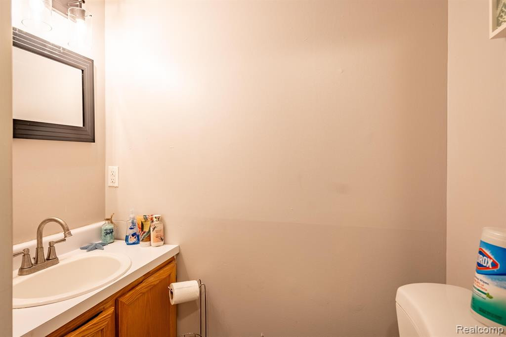 31107 COUNTRY, Farmington Hills, MI 48331 — Photo 12