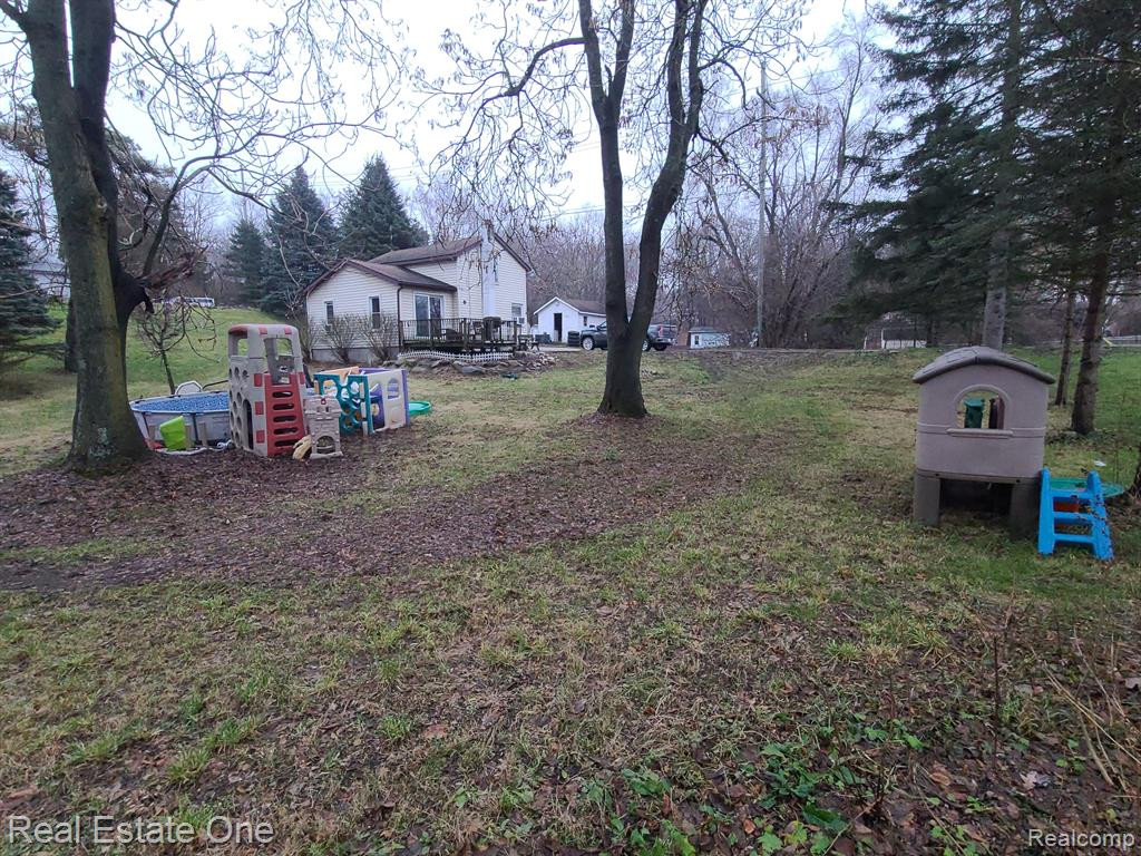 258 E HIGH Street, Metamora, MI 48455 — Photo 4