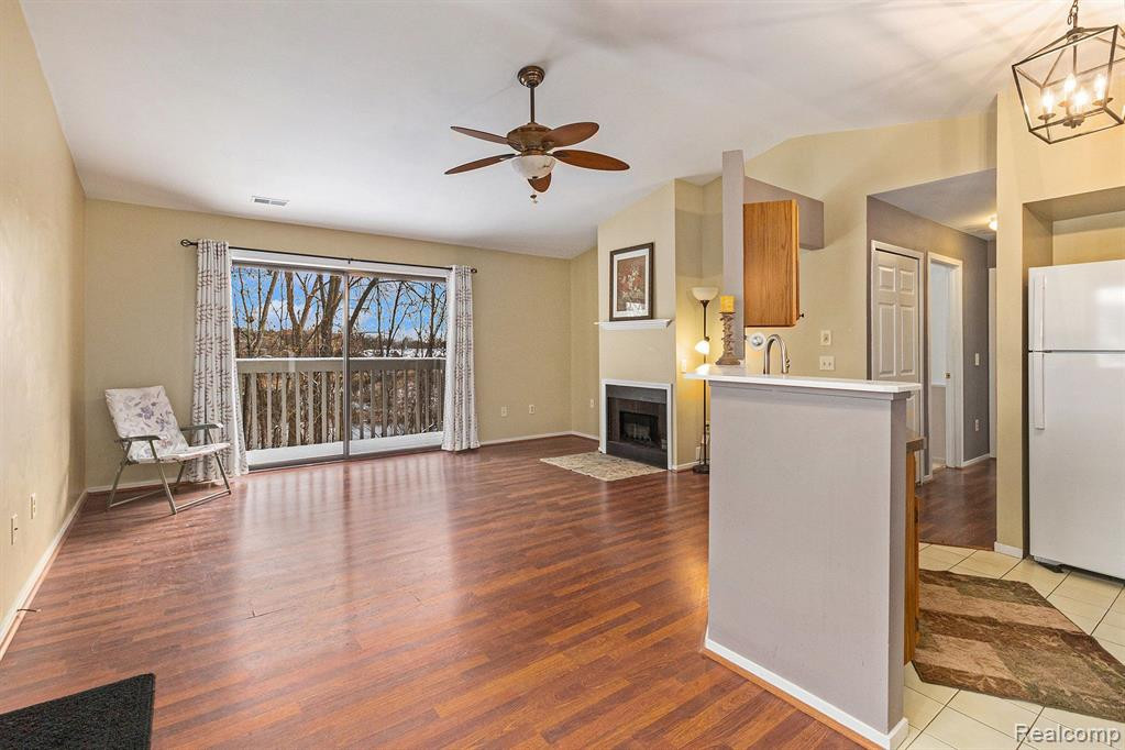 396 SPRING BROOKE Drive, Brighton, MI 48116 — Photo 3