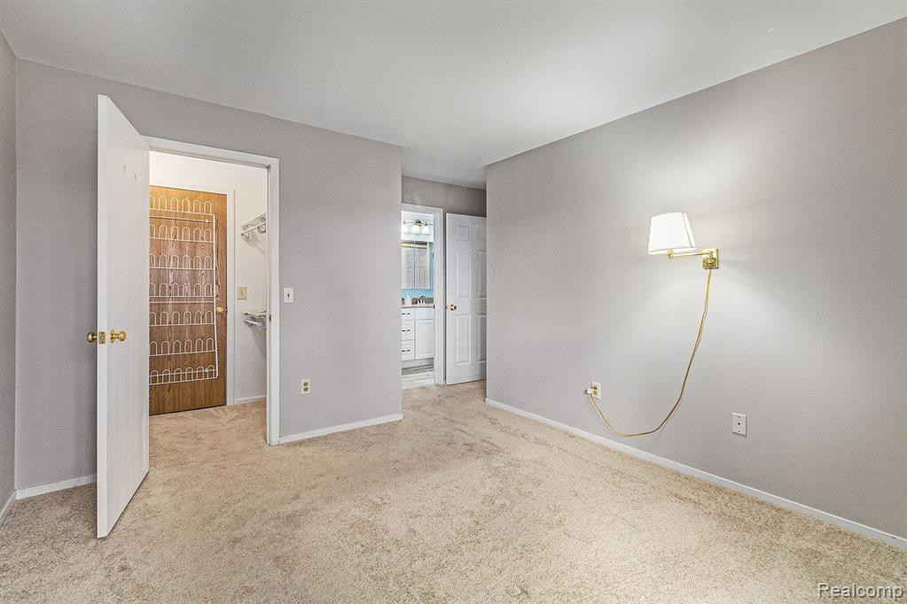 396 SPRING BROOKE Drive, Brighton, MI 48116 — Photo 15