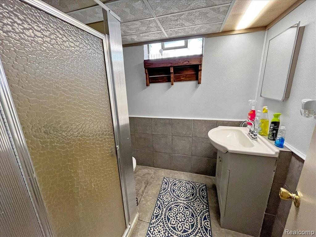 5009 CAMPBELL Street, Dearborn Heights, MI 48125 — Photo 17