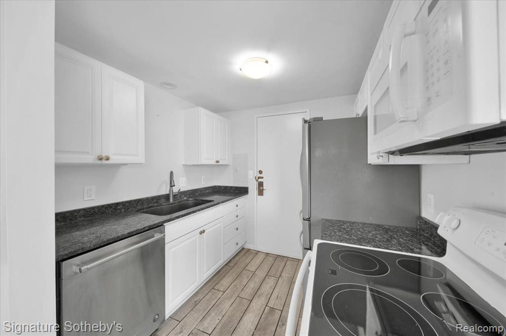 8200 E JEFFERSON Avenue, 509, Detroit, MI 48214 — Photo 4