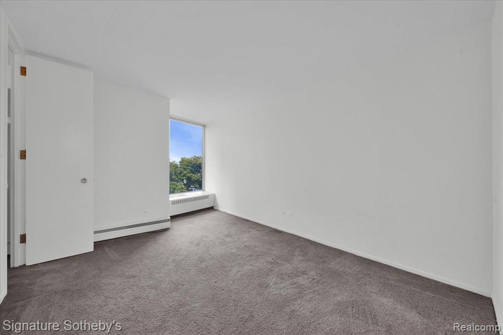 8200 E JEFFERSON Avenue, 509, Detroit, MI 48214 — Photo 14