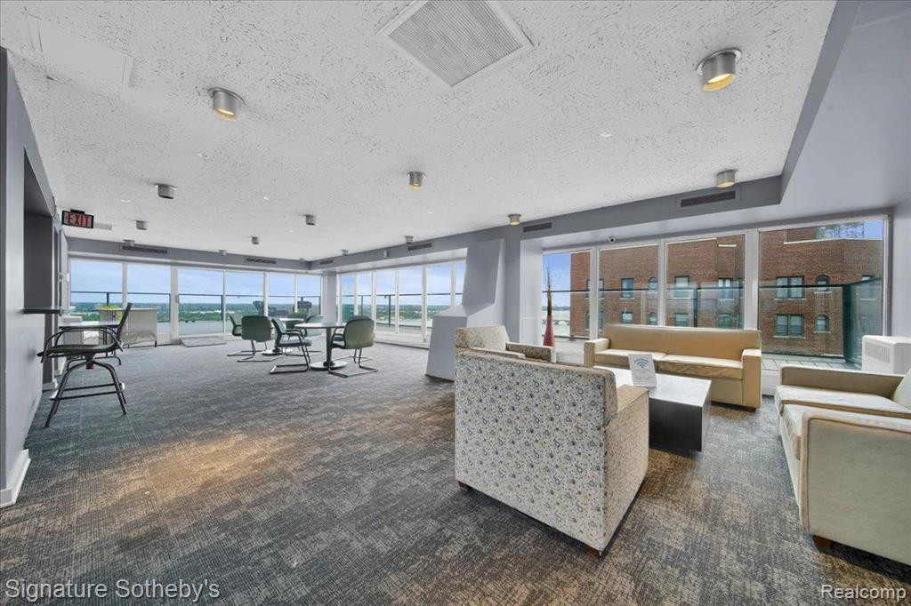 8200 E JEFFERSON Avenue, 509, Detroit, MI 48214 — Photo 19