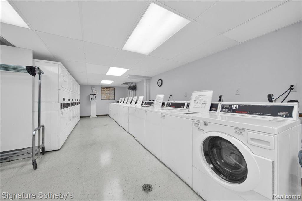8200 E JEFFERSON Avenue, 509, Detroit, MI 48214 — Photo 20
