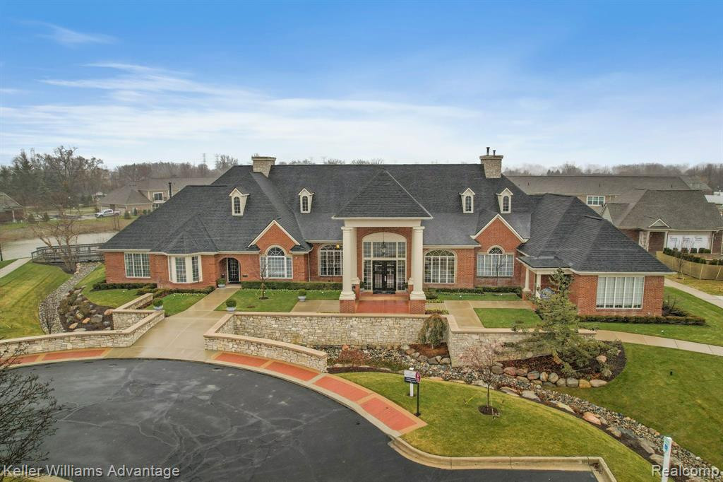 45897 GRAYSTONE Lane, Canton, MI 48187 — Photo 30