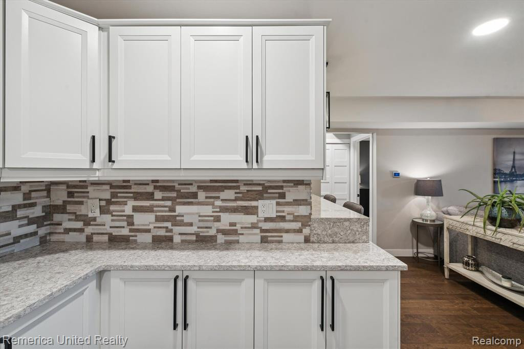 2102 PAULINE Boulevard, 304, Ann Arbor, MI 48103 — Photo 14