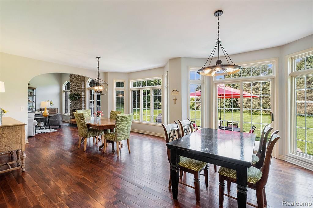 4404 SAINT ANDREWS Street, Howell, MI 48843 — Photo 12