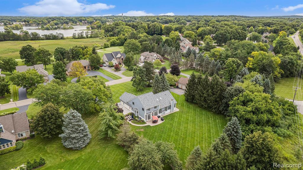 4404 SAINT ANDREWS Street, Howell, MI 48843 — Photo 41