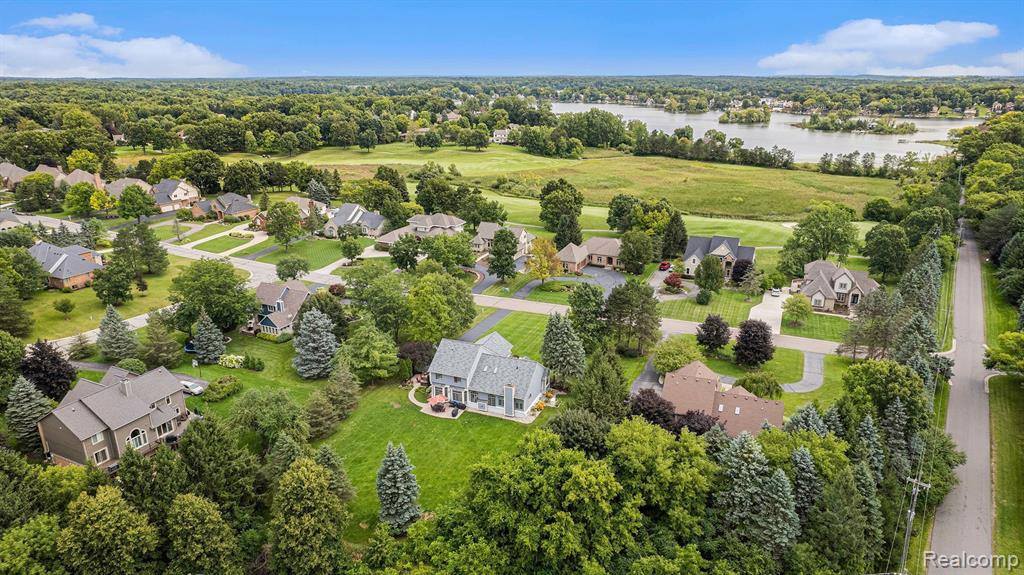 4404 SAINT ANDREWS Street, Howell, MI 48843 — Photo 42
