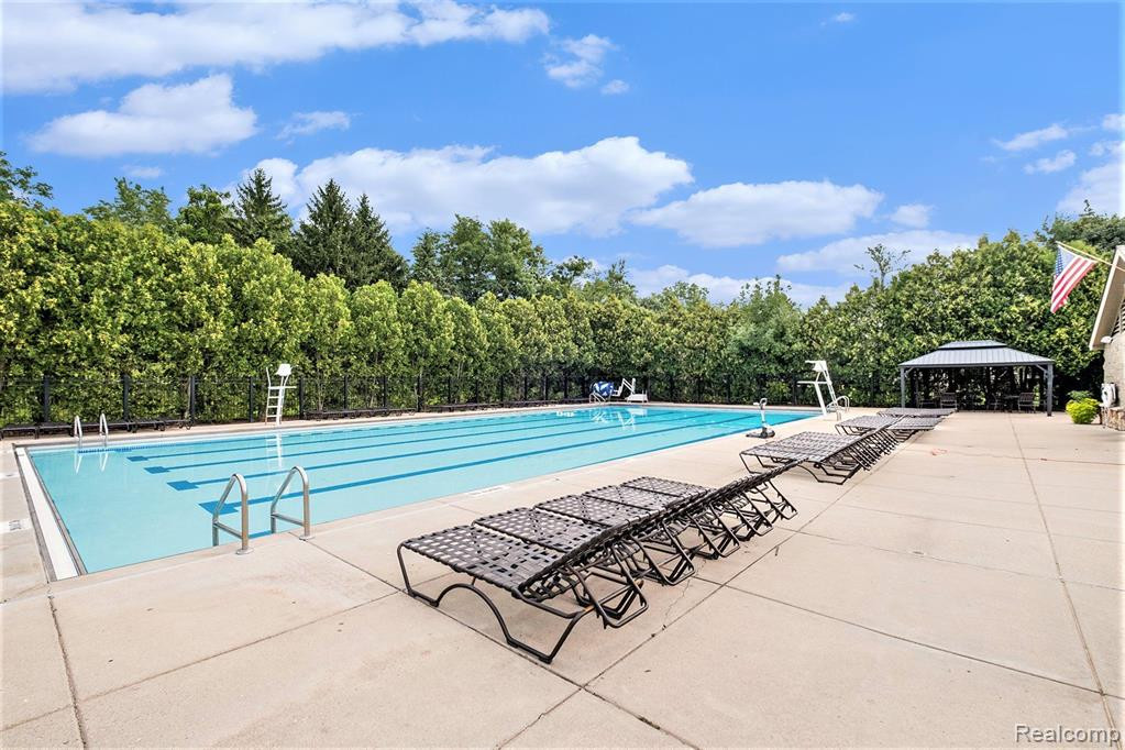 4404 SAINT ANDREWS Street, Howell, MI 48843 — Photo 52