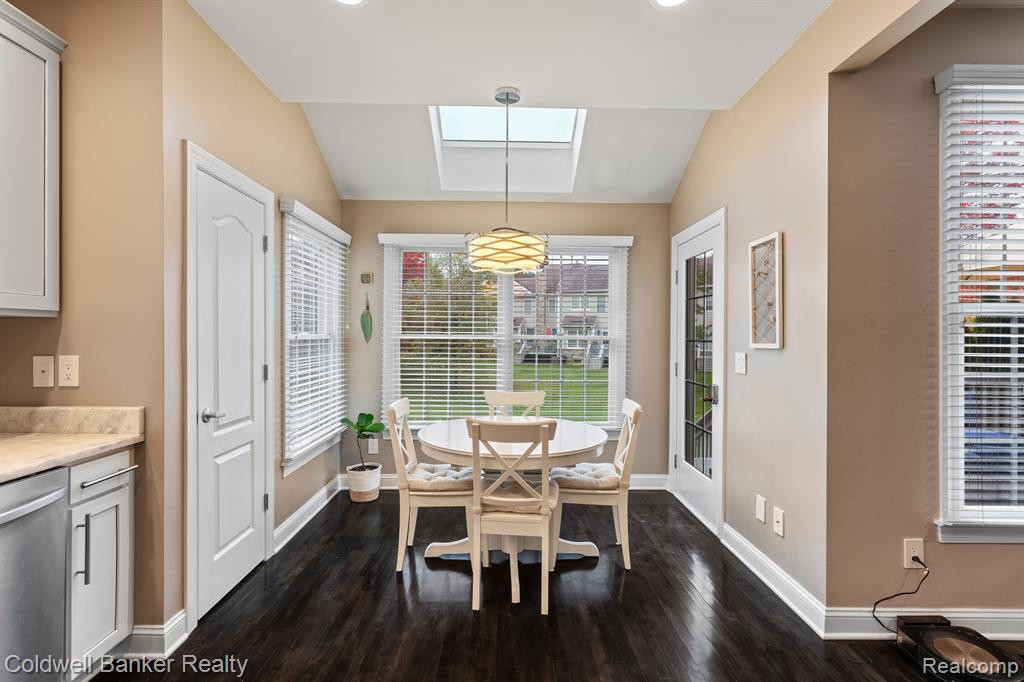 26415 FIELDSTONE Drive, Novi, MI — Photo 22