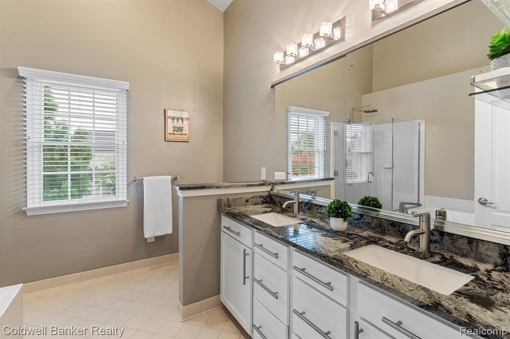 26415 FIELDSTONE Drive, Novi, MI — Photo 27