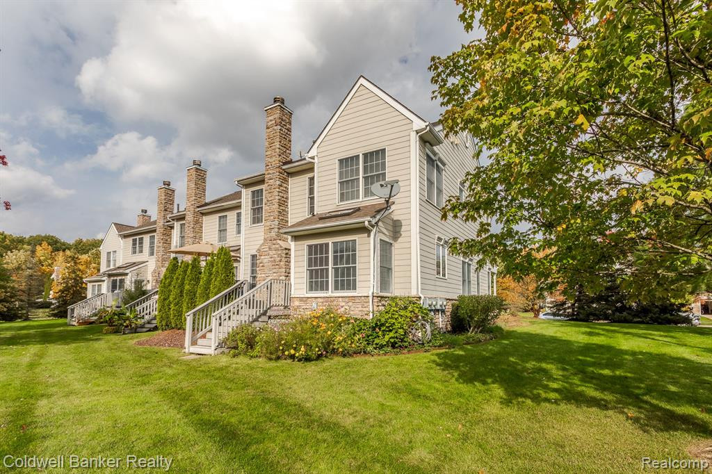 26415 FIELDSTONE Drive, Novi, MI — Photo 32