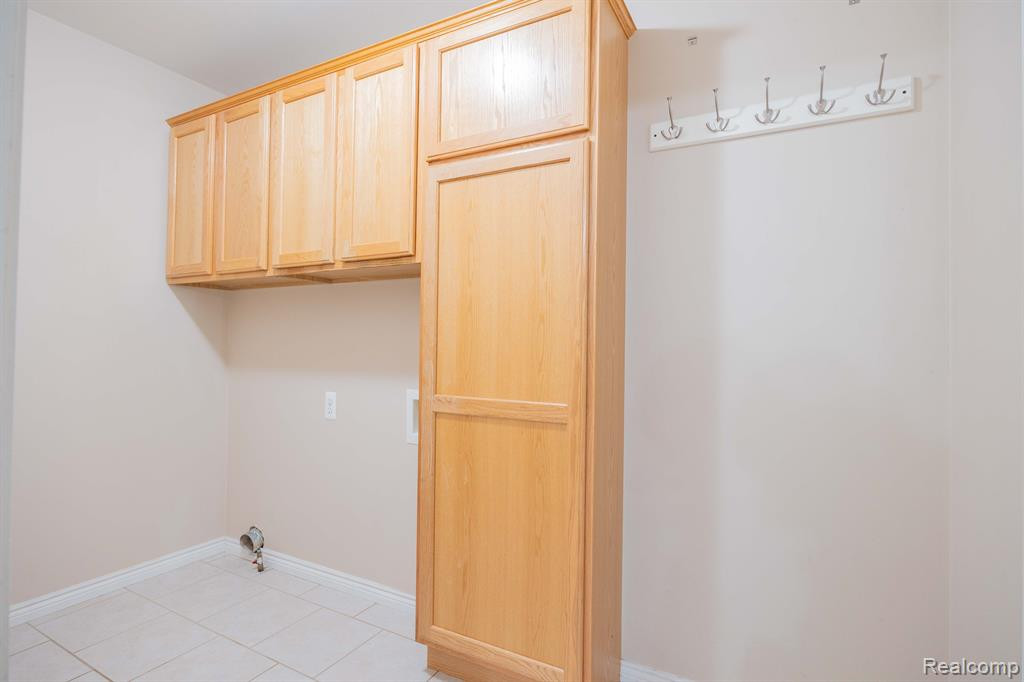17322 S LUCILLE Circle, New Boston, MI 48164 — Photo 15