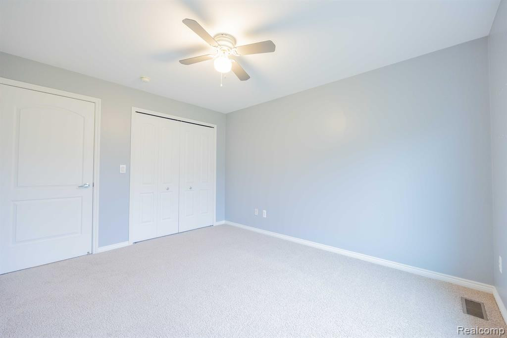 17322 S LUCILLE Circle, New Boston, MI 48164 — Photo 18