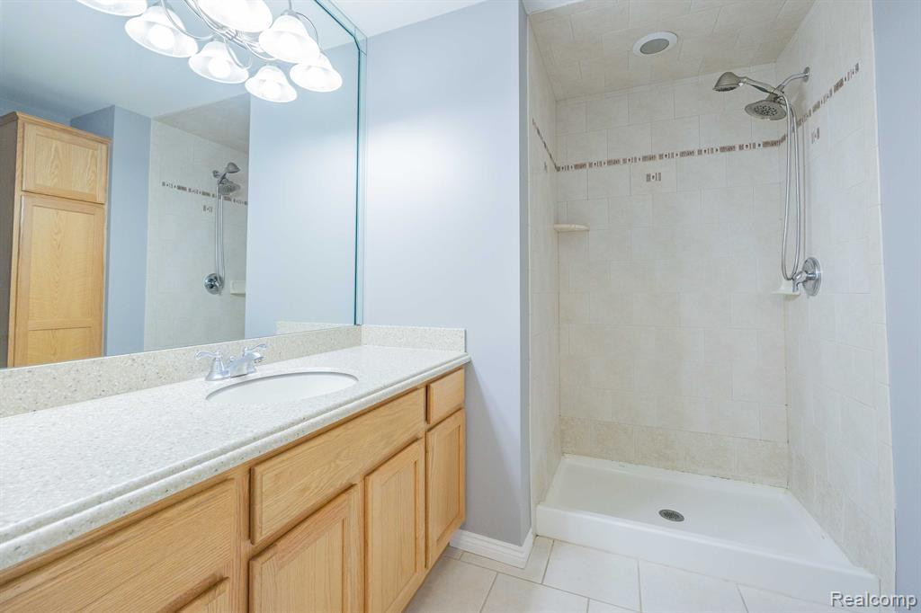 17322 S LUCILLE Circle, New Boston, MI 48164 — Photo 24