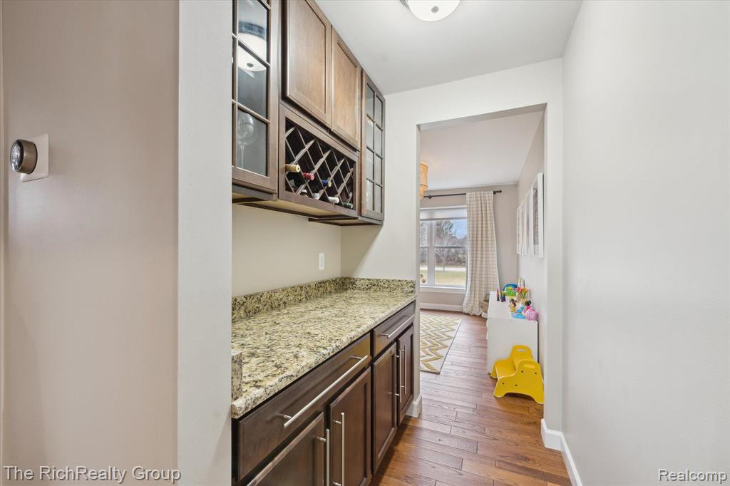 7677 WOODBROOK Road, Ann Arbor, MI 48103 — Photo 12