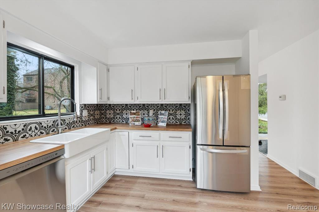 14 Westbury Court, Ann Arbor, MI 48105 — Photo 10