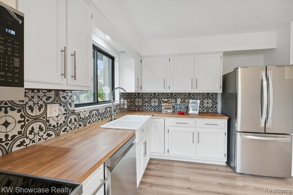 14 Westbury Court, Ann Arbor, MI 48105 — Photo 13