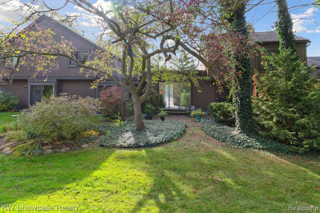 14 Westbury Court, Ann Arbor, MI 48105 — Photo 29