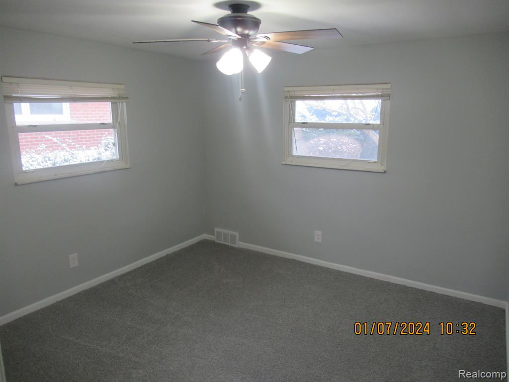 8306 PARK Avenue, Allen Park, MI 48101 — Photo 13