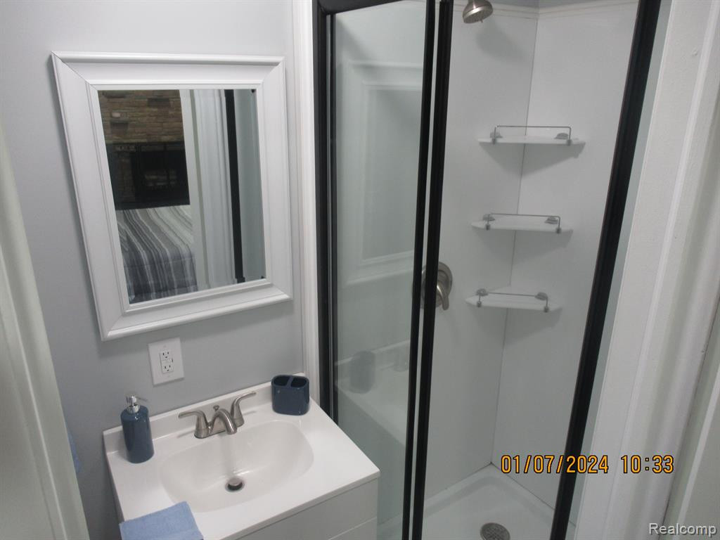 8306 PARK Avenue, Allen Park, MI 48101 — Photo 19