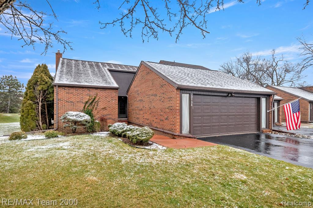 3134 LINDENWOOD Drive, 141, Dearborn, MI 48120 — Photo 3