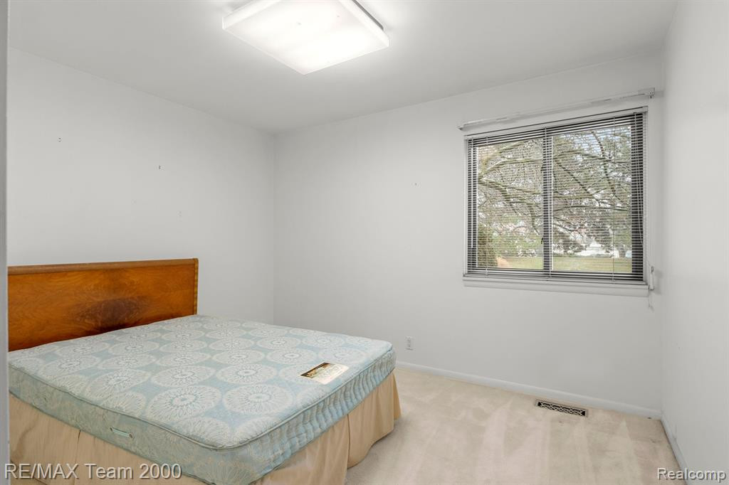 3134 LINDENWOOD Drive, 141, Dearborn, MI 48120 — Photo 22