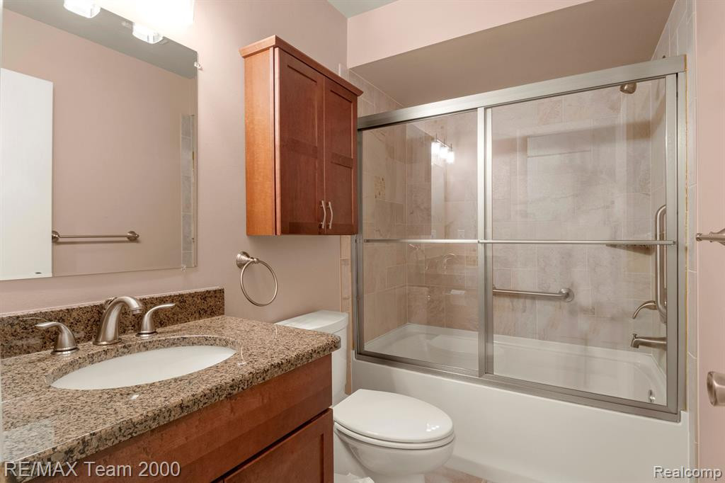 3134 LINDENWOOD Drive, 141, Dearborn, MI 48120 — Photo 24